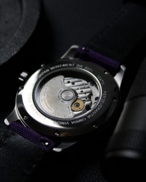 20230715_161741480_iOS Tuxedo White - Companion