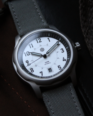 Tuxedo white Companion Tuxedo White - Companion